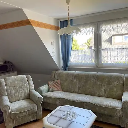 Attractive Near Town Center Σπίτι διακοπών *