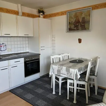 Attractive Near Town Center *